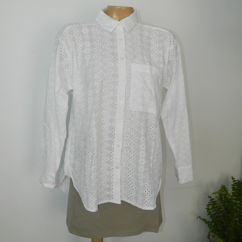 Loft Eyelet Button Down Shirt Women Small White Long Sleeve Cotton Relaxed
